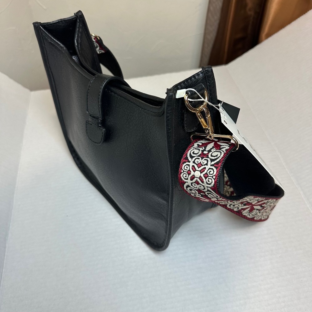 Le Miel Black Vegan Leather Crossbody Messenger Bag Embroidered Guitar Strap NEW - Picture 4 of 15